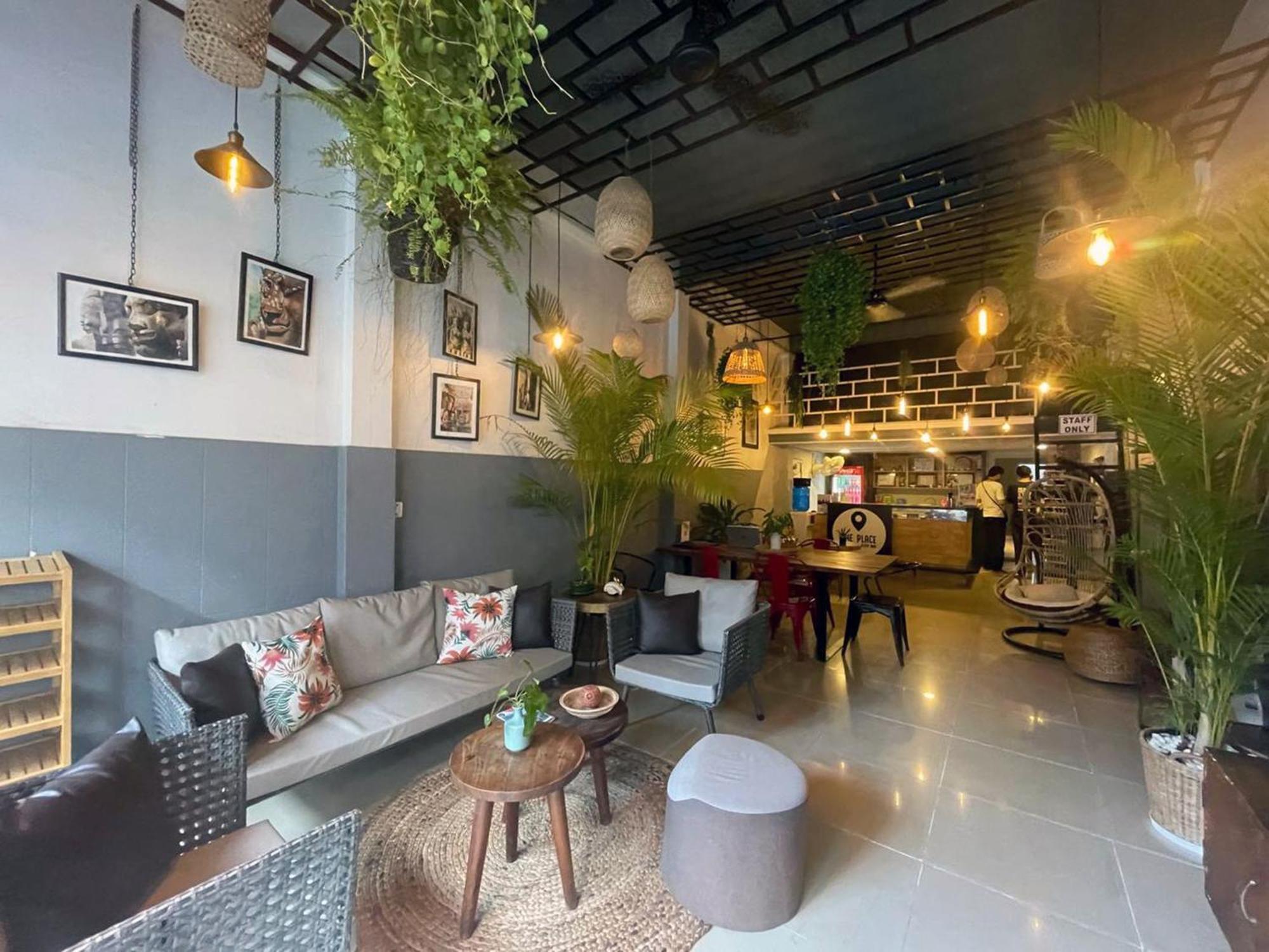 The Place Hostel باتامبانغ المظهر الخارجي الصورة